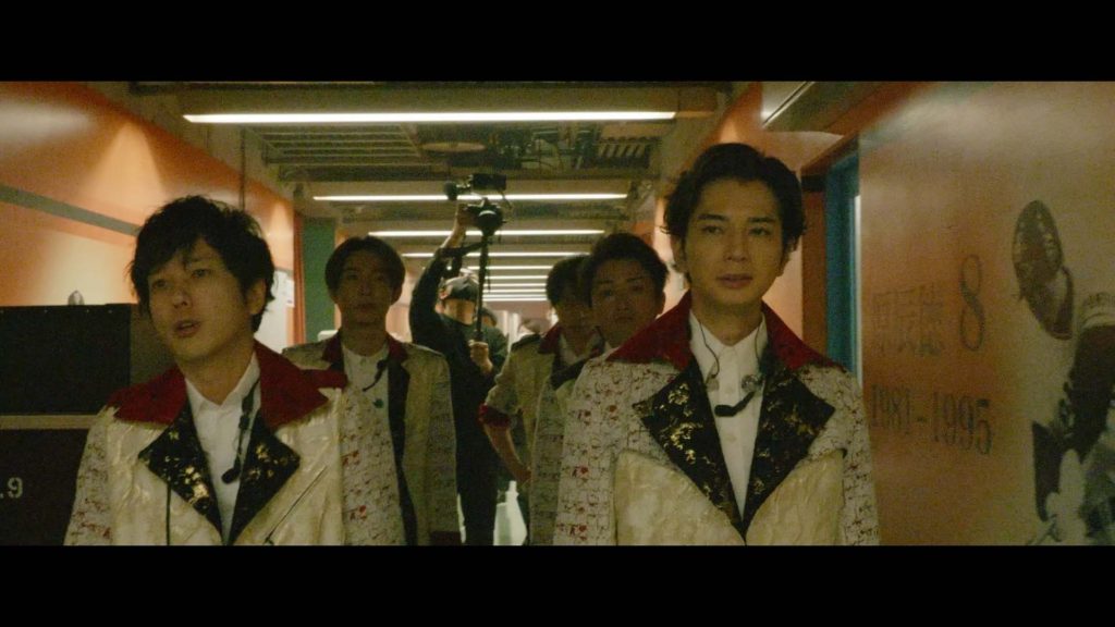 This is 嵐 LIVE behind scenes 5人のいる風景